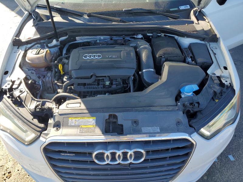 Продажа на аукционе авто 2015 Audi A3, vin: WAUBFGFF2F1015336, номер лота: 52932826