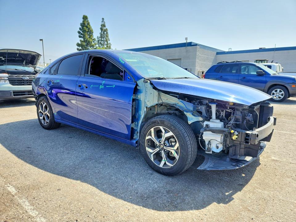Продажа на аукционе авто 2021 Kia Forte, vin: 3KPF24AD5ME325561, номер лота: 54649026