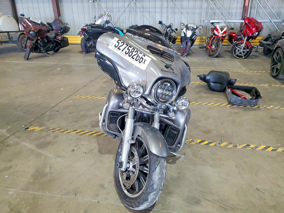 Продаж на аукціоні авто 2017 Harley-davidson Flhtcu, vin: 1HD1FCC16HB612615, номер лоту: 52758266