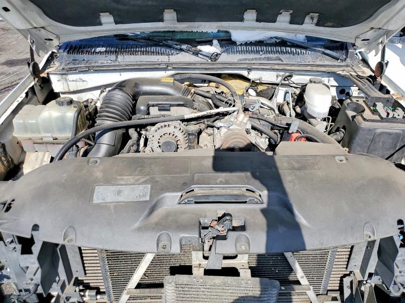73521085 :رقم المزاد ، 1GTHK23204F231392 vin ، 2004 Gmc Sierra مزاد بيع