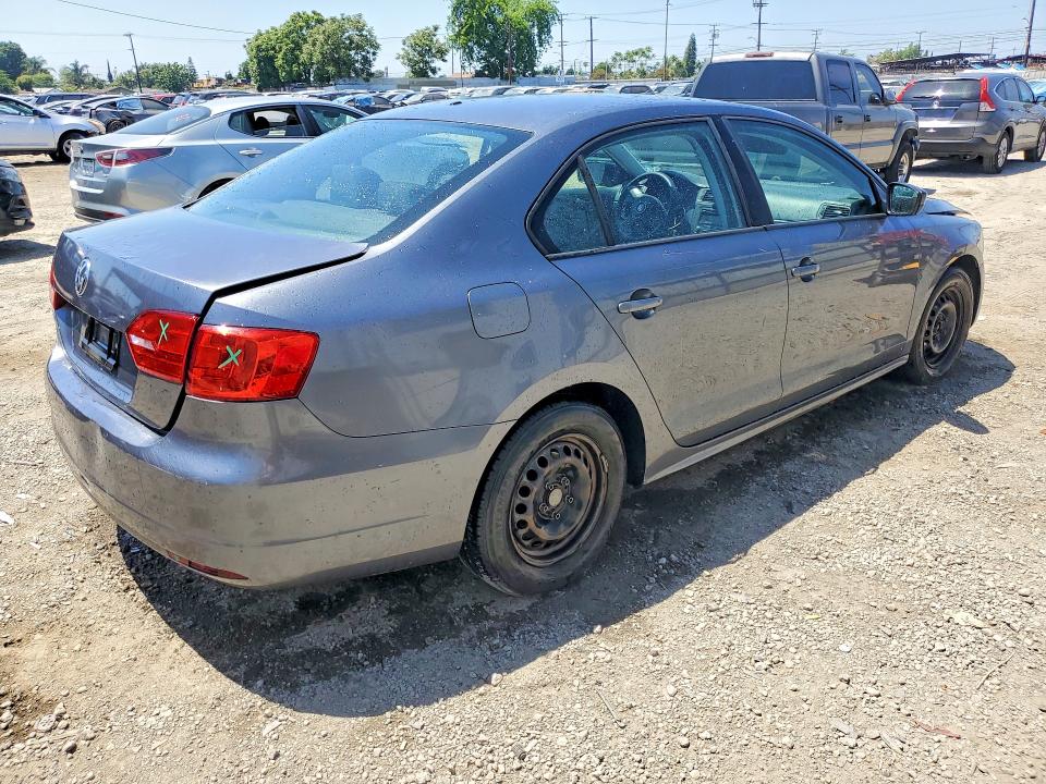 53229266 :رقم المزاد ، 3VW2K7AJ7EM248489 vin ، 2014 Volkswagen Jetta مزاد بيع