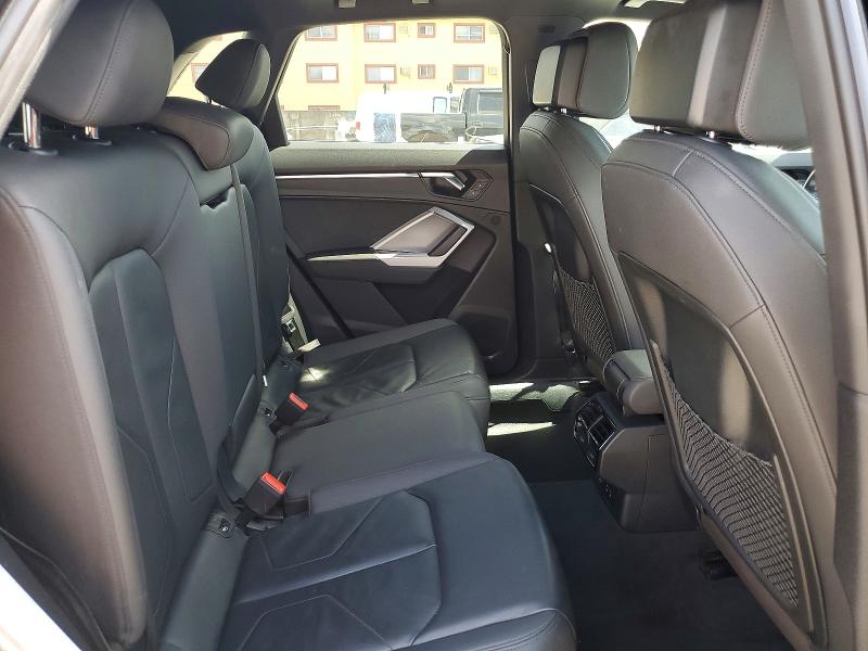 53702886 :رقم المزاد ، WA1AECF30L1026244 vin ، 2020 Audi Q3 مزاد بيع