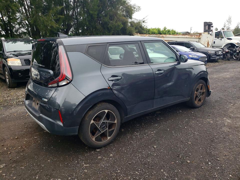 52376416 :رقم المزاد ، KNDJ33AU6P7890438 vin ، 2023 Kia Soul مزاد بيع