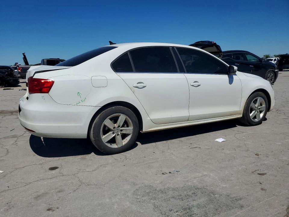 52430996 :رقم المزاد ، 3VWLL7AJ4EM419359 vin ، 2014 Volkswagen Jetta مزاد بيع