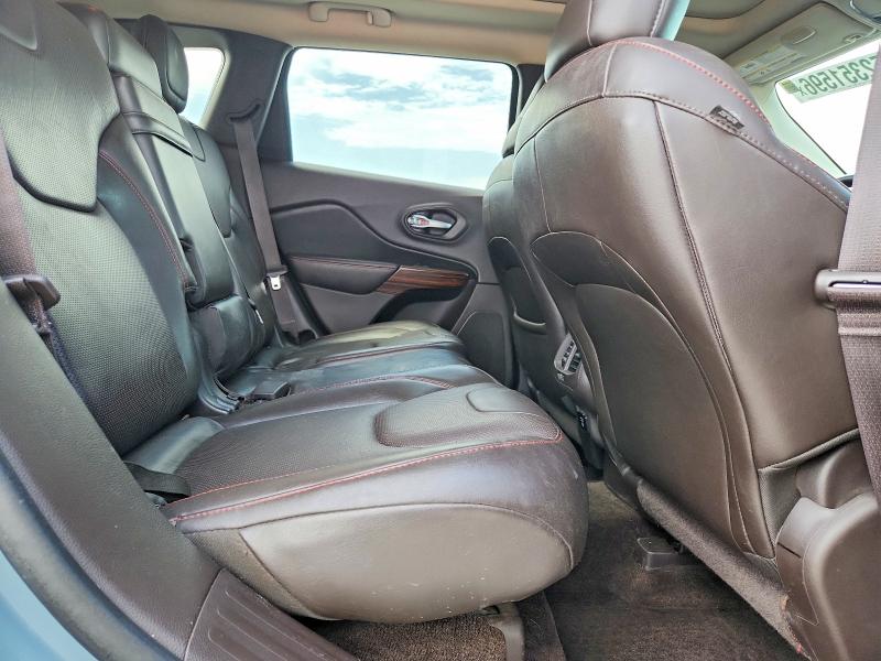 2015 Jeep Cherokee მანქანა იყიდება აუქციონზე, vin: 1C4PJMBS3FW609946, აუქციონის ნომერი: 52351596