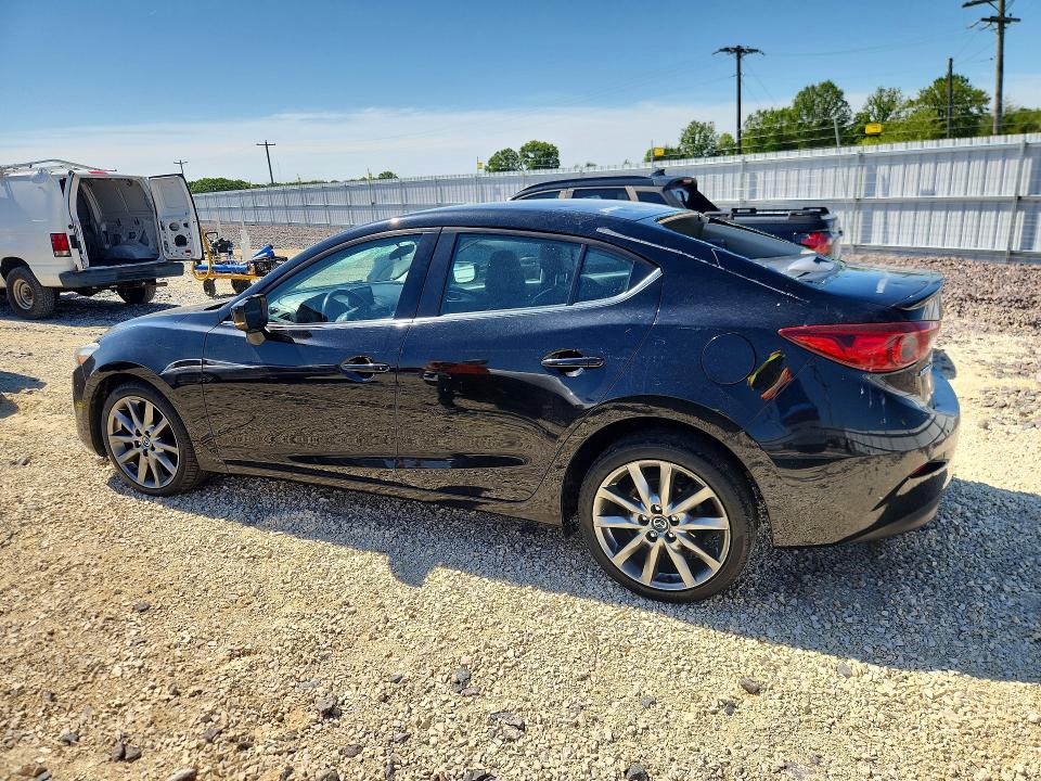 Продажа на аукционе авто 2018 Mazda 3, vin: 3MZBN1V33JM215399, номер лота: 53322406