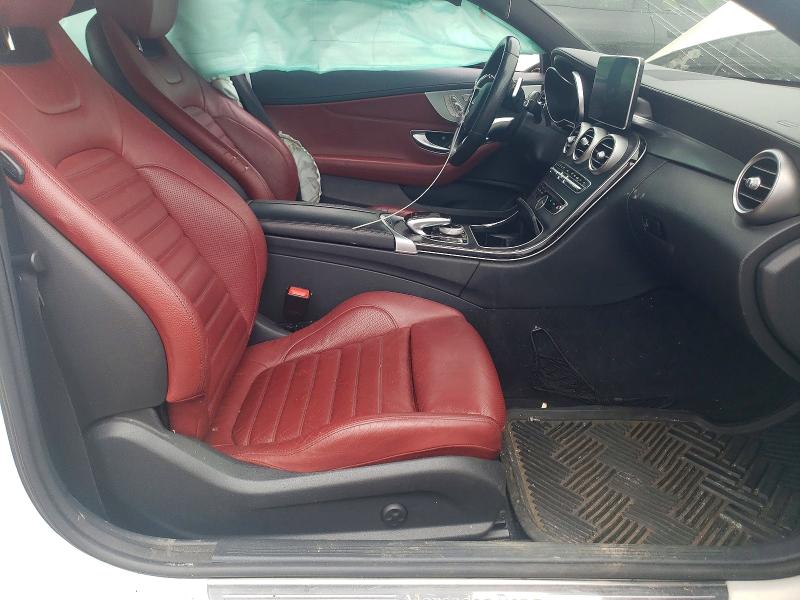 54389456 :رقم المزاد ، WDDWJ4KB4HF380844 vin ، 2017 Mercedes-benz C مزاد بيع