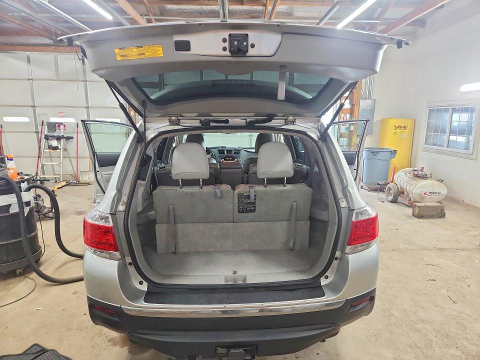 2012 Toyota Highlander მანქანა იყიდება აუქციონზე, vin: 5TDBK3EH0CS116769, აუქციონის ნომერი: 54088316