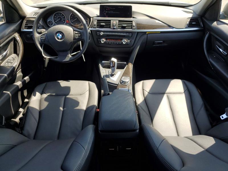 2015 Bmw 320 მანქანა იყიდება აუქციონზე, vin: WBA3B1C54FK139532, აუქციონის ნომერი: 52083776