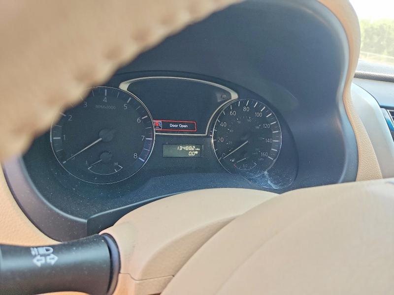 2015 Nissan Altima მანქანა იყიდება აუქციონზე, vin: 1N4AL3APXFN870333, აუქციონის ნომერი: 54199196