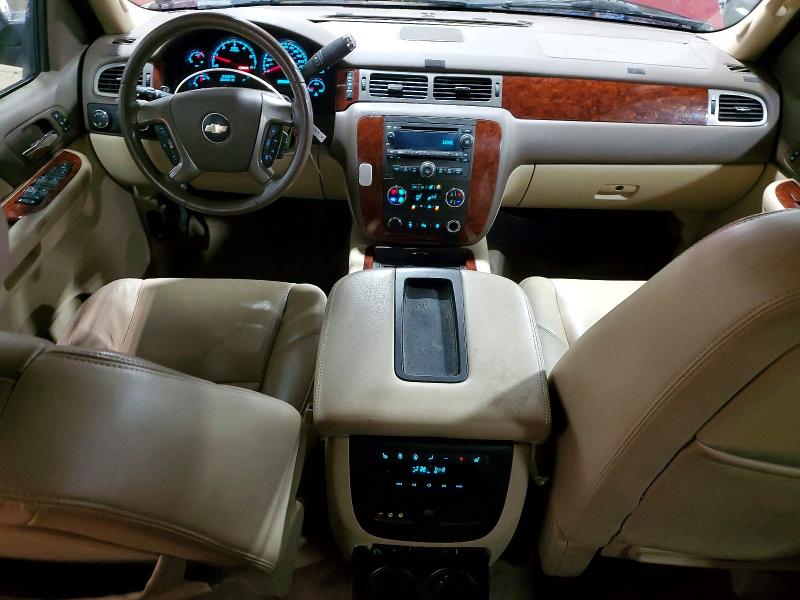 Продажа на аукционе авто 2009 Chevrolet Suburban, vin: 1GNFK36329R203656, номер лота: 54806336
