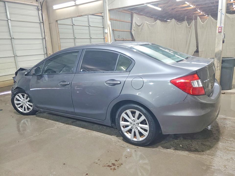 2012 Honda Civic მანქანა იყიდება აუქციონზე, vin: 2HGFB2F93CH518840, აუქციონის ნომერი: 54406526