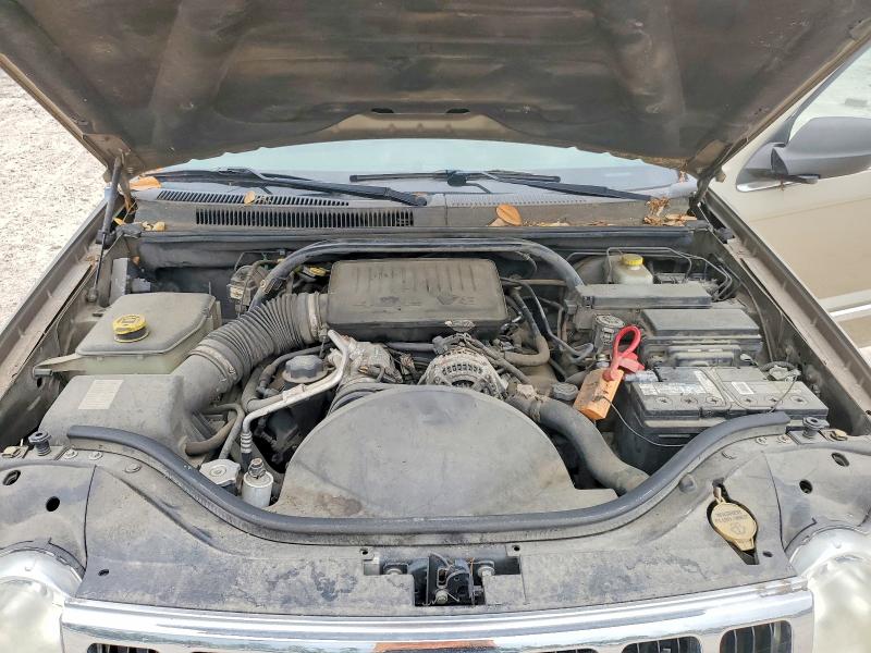 52538066 :رقم المزاد ، 1J8HS58N85C696745 vin ، 2005 Jeep Grand Cherokee مزاد بيع