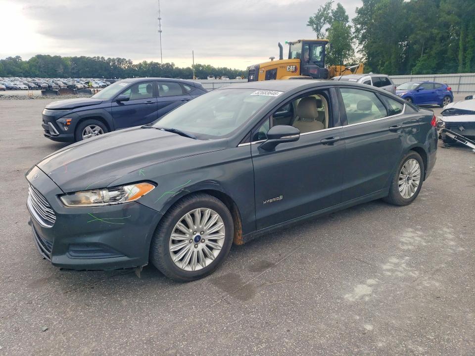 Продажа на аукционе авто 2015 Ford Fusion, vin: 3FA6P0LU3FR238976, номер лота: 52683646