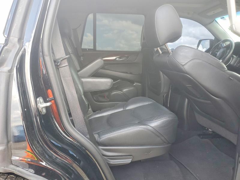 2018 Cadillac Escalade მანქანა იყიდება აუქციონზე, vin: 1GYS4BKJ3JR393787, აუქციონის ნომერი: 54690386