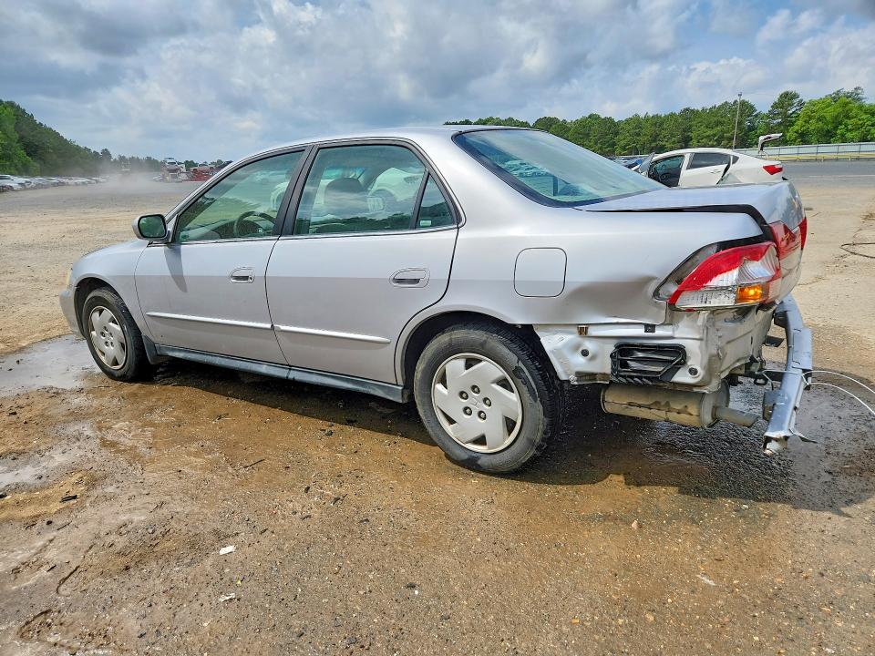 53940806 :رقم المزاد ، 1HGCG16422A081879 vin ، 2002 Honda Accord مزاد بيع