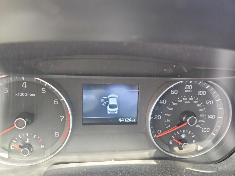 2021 Kia Forte მანქანა იყიდება აუქციონზე, vin: 3KPF24AD9ME370194, აუქციონის ნომერი: 54152326