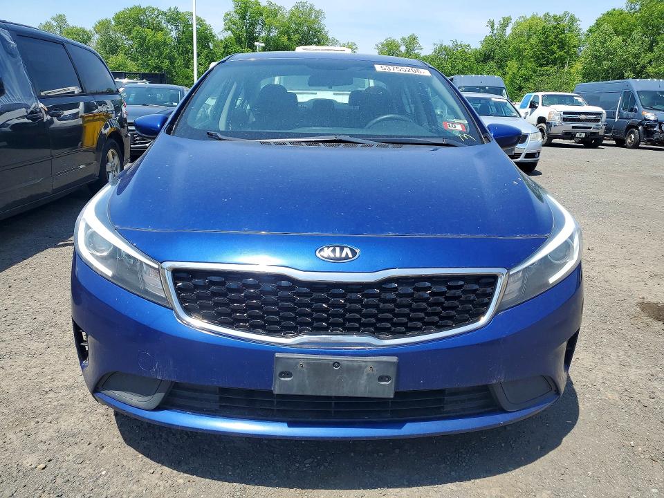 53755206 :رقم المزاد ، 3KPFL4A76JE190013 vin ، 2018 Kia Forte مزاد بيع