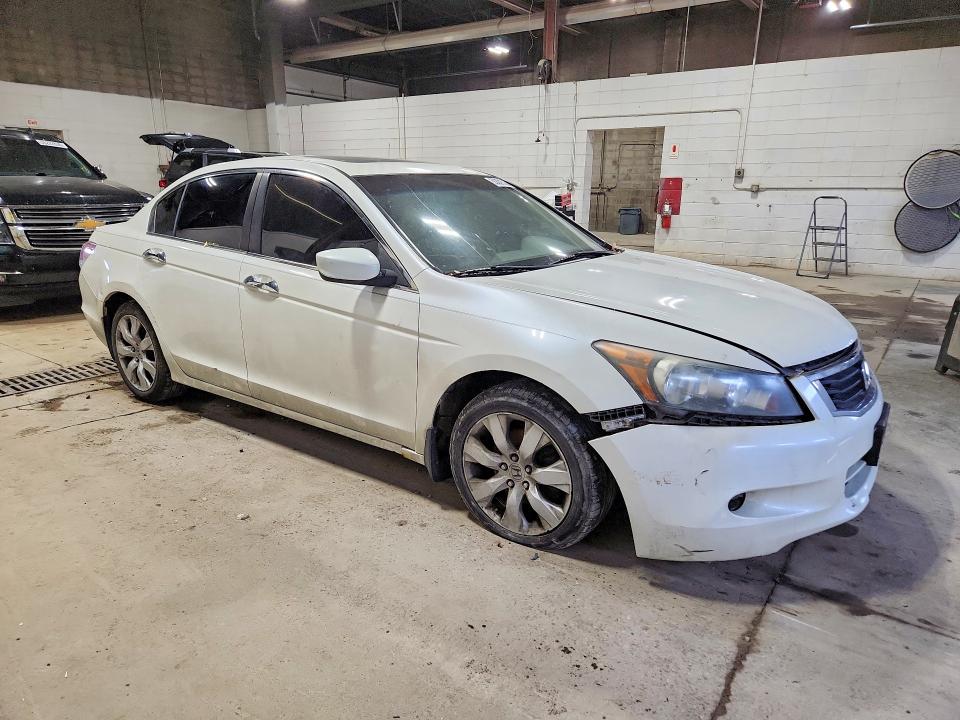 55321526 :رقم المزاد ، 1HGCP3F85AA014562 vin ، 2010 Honda Accord مزاد بيع
