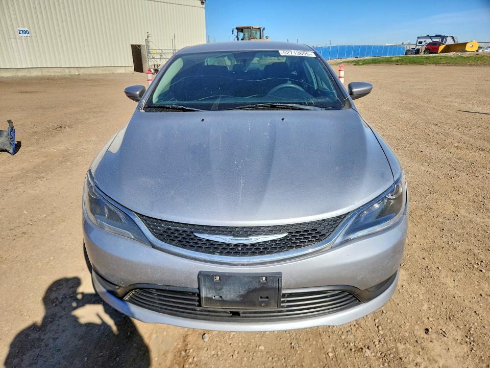 Auction sale of the 2015 Chrysler 200, vin: 1C3CCCFB2FN623845, lot number: 52713696