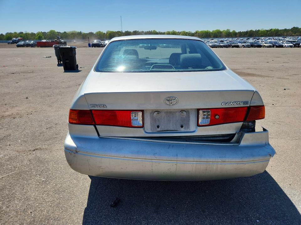 Продажа на аукционе авто 2001 Toyota Camry, vin: 4T1BG22KX1U064647, номер лота: 54151766