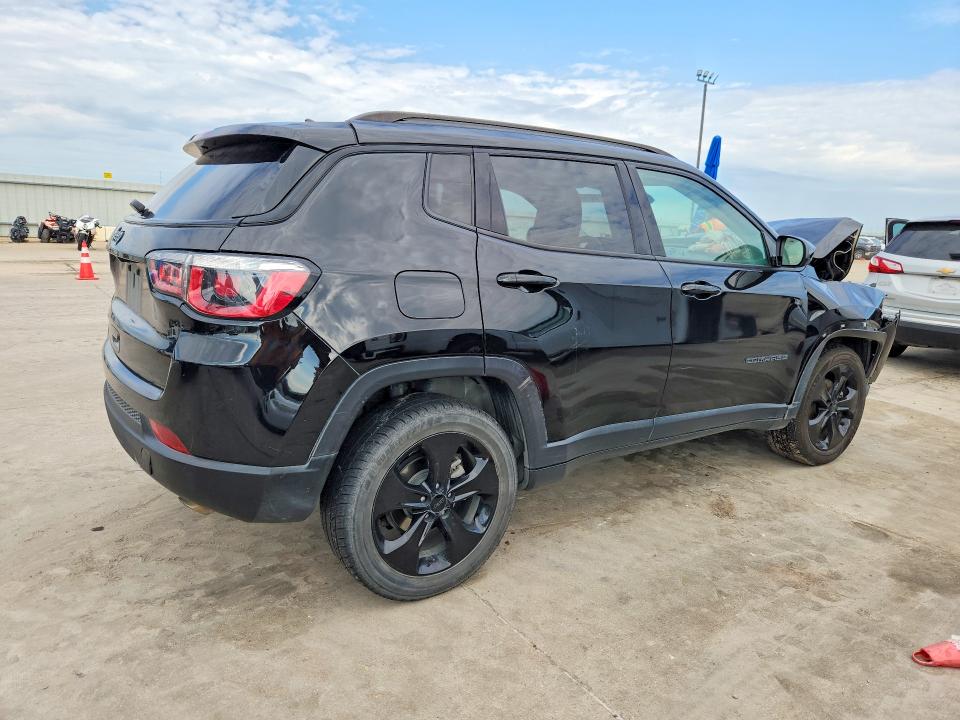 55164636 :رقم المزاد ، 3C4NJDBB4KT621188 vin ، 2019 Jeep Compass مزاد بيع