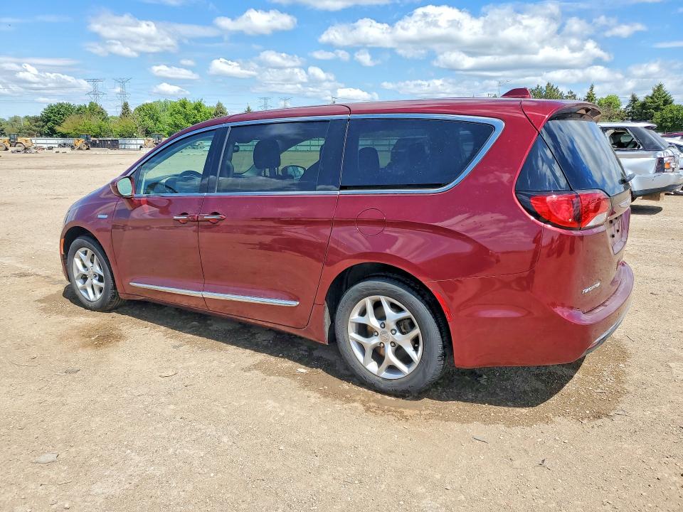 Продаж на аукціоні авто 2018 Chrysler Pacifica, vin: 2C4RC1FGXJR126186, номер лоту: 53059886