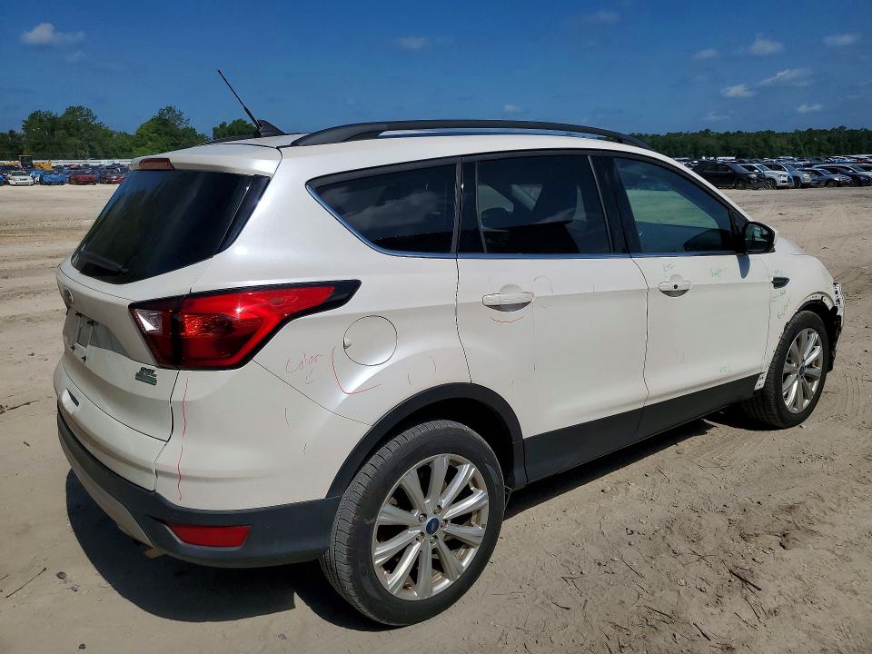 Продаж на аукціоні авто 2019 Ford Escape, vin: 1FMCU0HD3KUA67417, номер лоту: 53779606