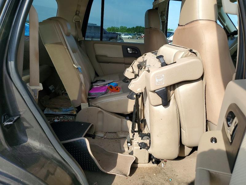 55102276 :رقم المزاد ، 1FMFU17516LA95497 vin ، 2006 Ford Expedition مزاد بيع