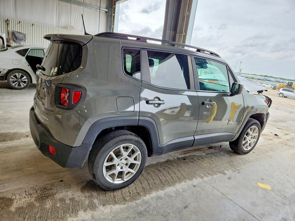 2022 Jeep Renegade მანქანა იყიდება აუქციონზე, vin: ZACNJDB15NPN71529, აუქციონის ნომერი: 54888356