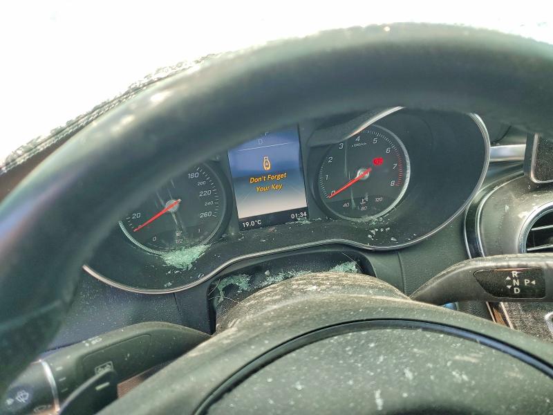 2018 Mercedes-benz C მანქანა იყიდება აუქციონზე, vin: 55SWF4KB4JU256092, აუქციონის ნომერი: 54693946