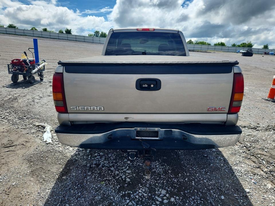 55026446 :رقم المزاد ، 2GTEC19T731398882 vin ، 2003 Gmc New Sierra مزاد بيع
