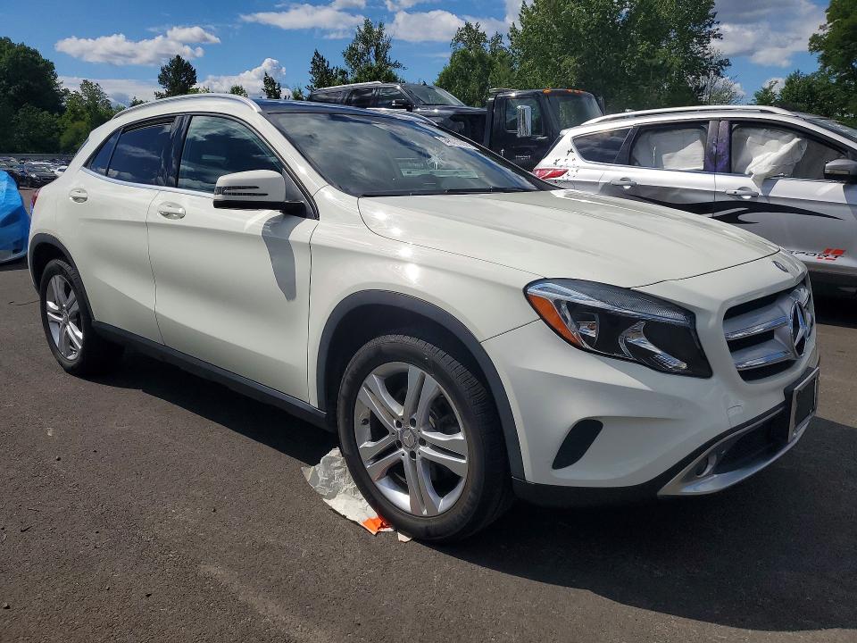 54875506 :رقم المزاد ، WDCTG4EBXGJ230105 vin ، 2016 Mercedes-benz Gla مزاد بيع