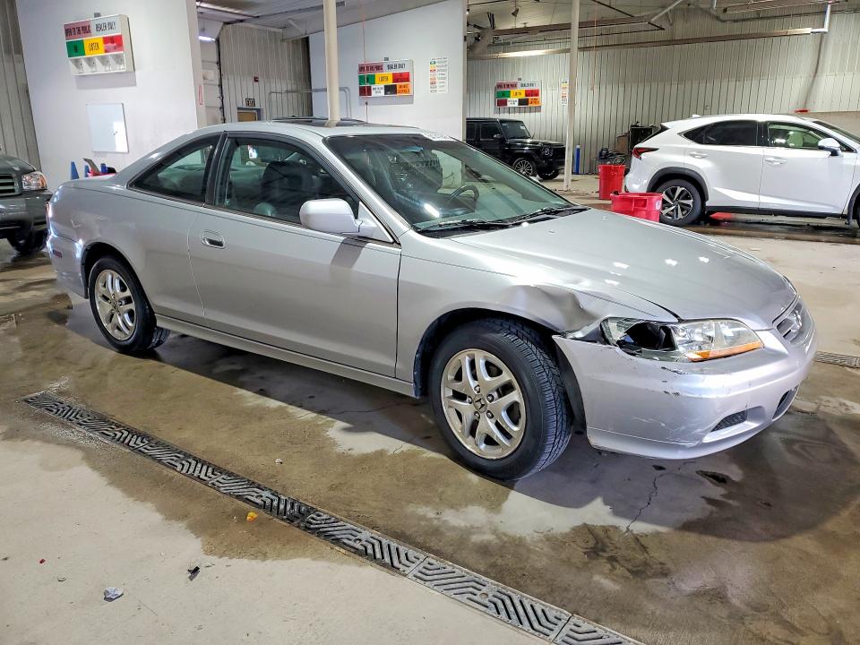 54141946 :رقم المزاد ، 1HGCG22501A033249 vin ، 2001 Honda Accord مزاد بيع