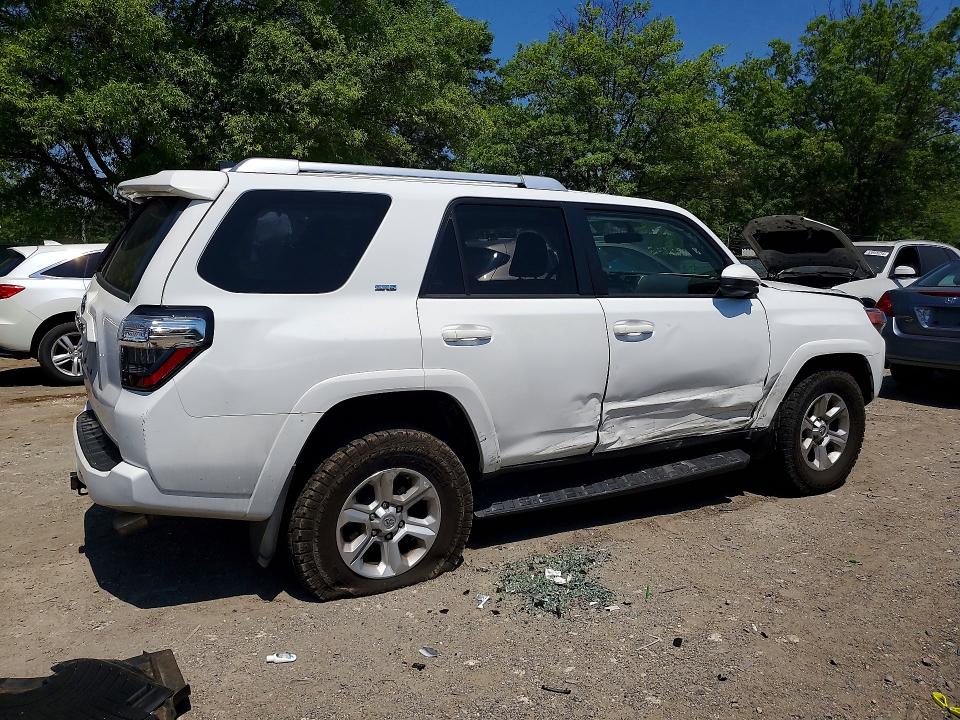 53518156 :رقم المزاد ، JTEBU5JR5J5594494 vin ، 2018 Toyota 4runner مزاد بيع
