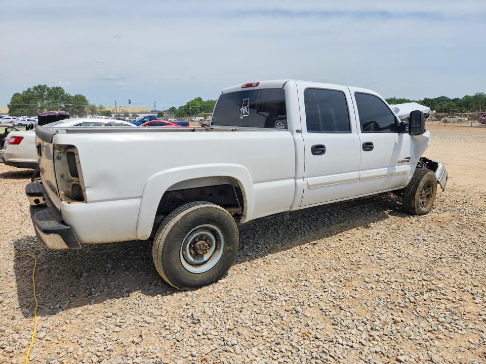 2003 Chevrolet Silverado მანქანა იყიდება აუქციონზე, vin: 1GCHK23103F161785, აუქციონის ნომერი: 51999246