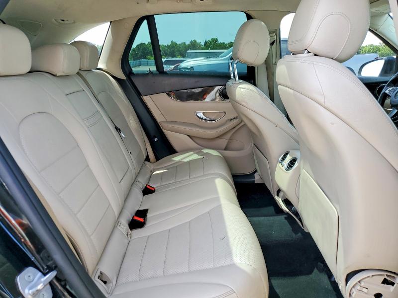 52066306 :رقم المزاد ، WDC0G4JB9GF114390 vin ، 2016 Mercedes-benz Glc مزاد بيع