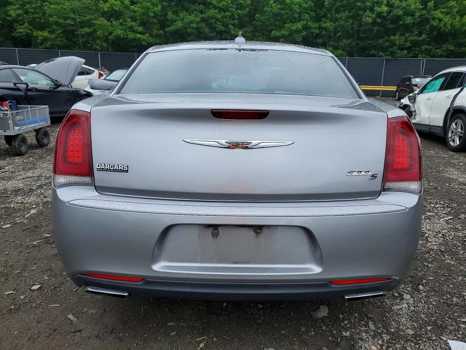 Продажа на аукционе авто 2015 Chrysler 300, vin: 2C3CCABG4FH903815, номер лота: 55110916