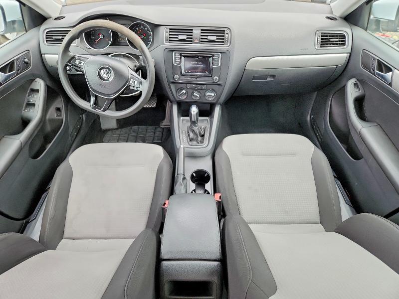 52197576 :رقم المزاد ، 3VW2B7AJ5HM356730 vin ، 2017 Volkswagen Jetta مزاد بيع