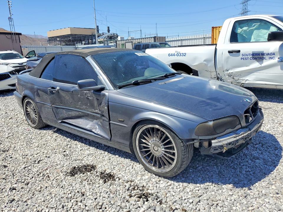 52764656 :رقم المزاد ، WBABS33421JY52281 vin ، 2001 Bmw 325 مزاد بيع