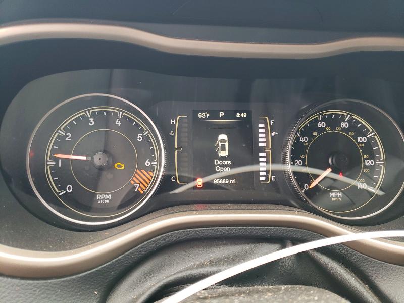 2014 Jeep Cherokee მანქანა იყიდება აუქციონზე, vin: 1C4PJLAB3EW245571, აუქციონის ნომერი: 55106336