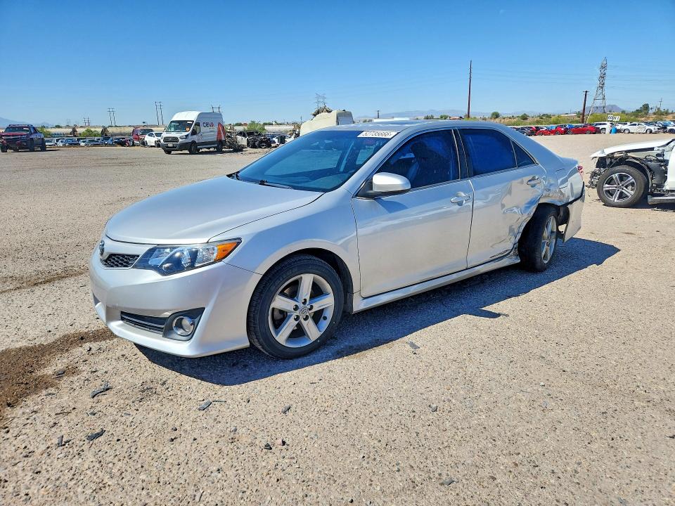 52735666 :رقم المزاد ، 4T1BF1FK8CU132051 vin ، 2012 Toyota Camry مزاد بيع