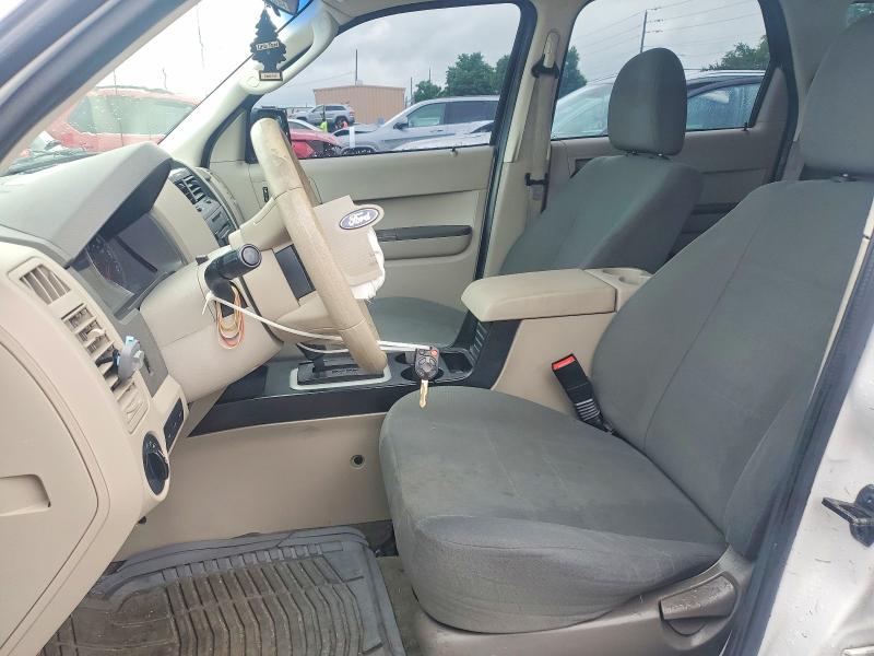 2011 Ford Escape მანქანა იყიდება აუქციონზე, vin: 1FMCU9C71BKA82807, აუქციონის ნომერი: 55156316