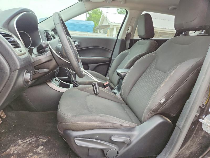 54258336 :رقم المزاد ، 3C4NJCAB3JT204185 vin ، 2018 Jeep Compass مزاد بيع
