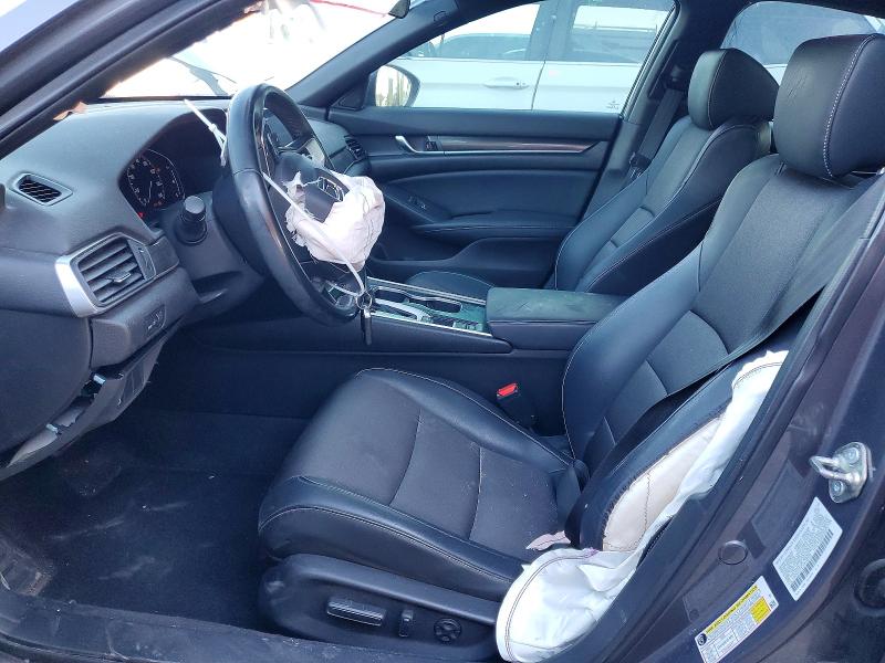 Продажа на аукционе авто 2018 Honda Accord, vin: 1HGCV1F37JA155700, номер лота: 53764496