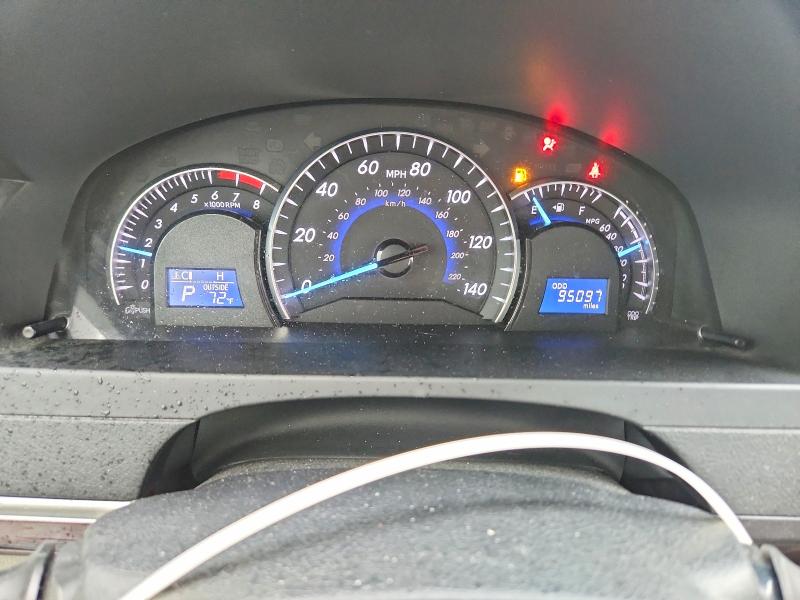 54487106 :رقم المزاد ، 4T4BF1FK1CR215715 vin ، 2012 Toyota Camry مزاد بيع