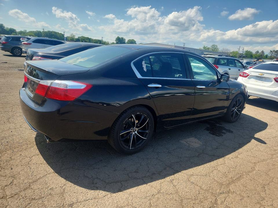 2014 Honda Accord მანქანა იყიდება აუქციონზე, vin: 1HGCR2F59EA070696, აუქციონის ნომერი: 54216136