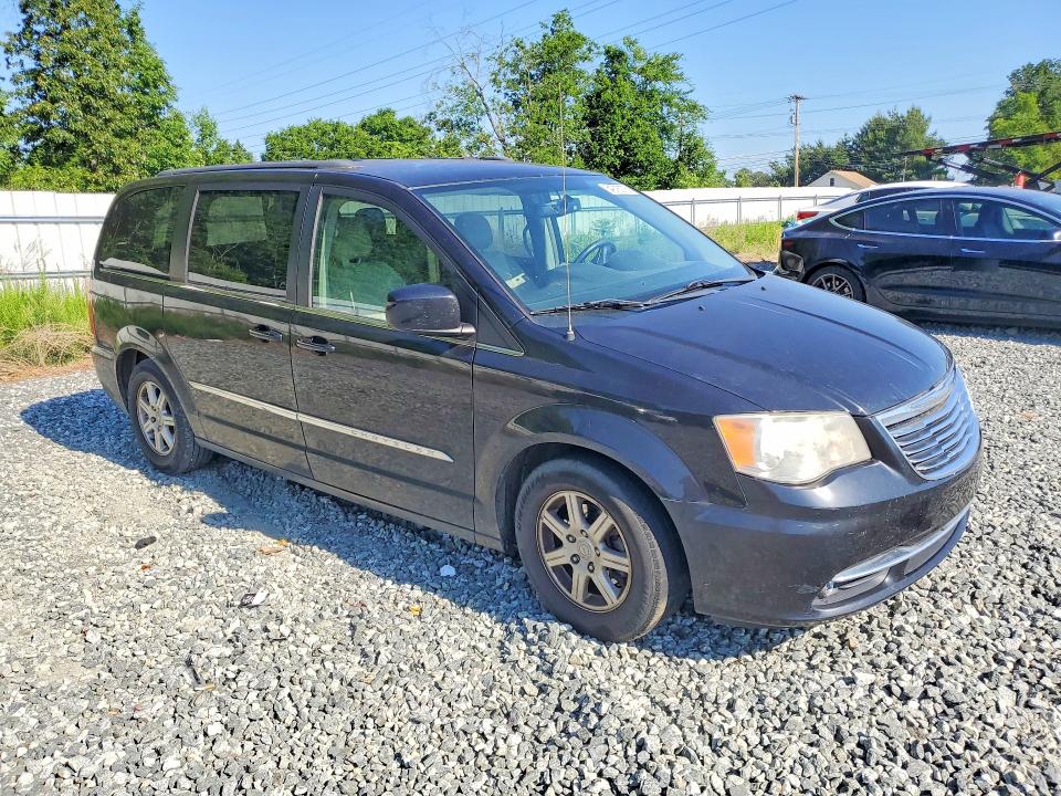 2013 Chrysler Town & Country მანქანა იყიდება აუქციონზე, vin: 2C4RC1BG2DR519304, აუქციონის ნომერი: 54216076