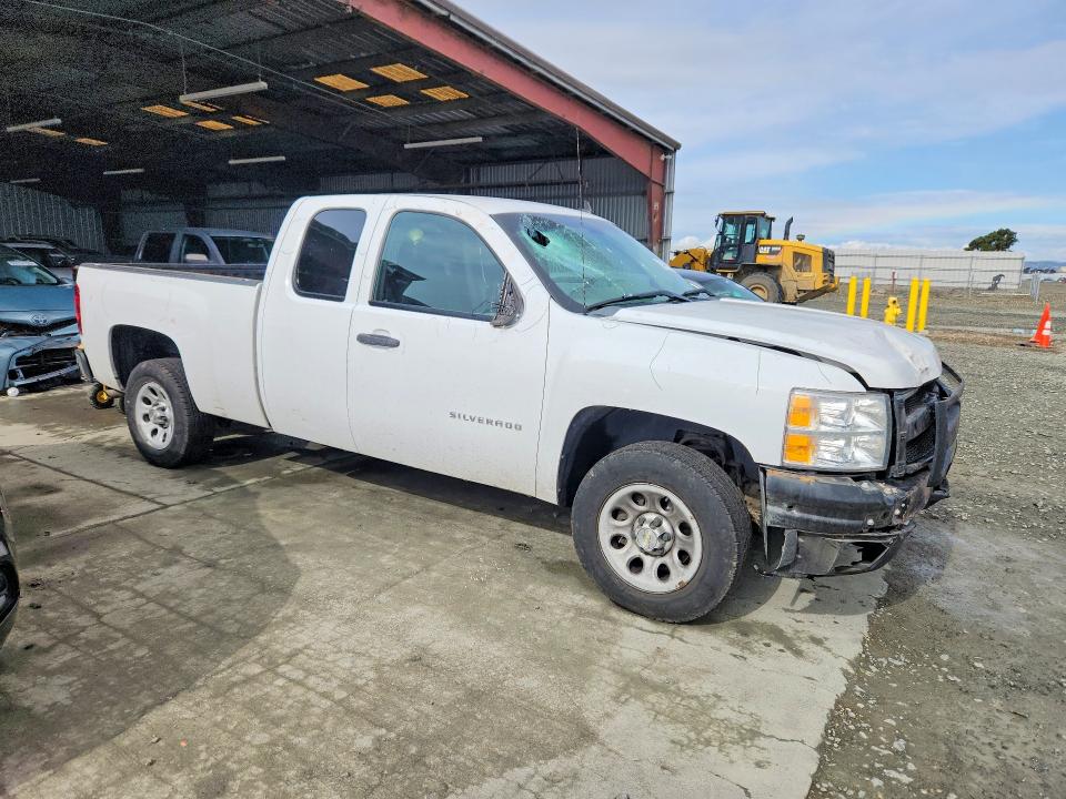 55453206 :رقم المزاد ، 1GCRCPE05DZ332002 vin ، 2013 Chevrolet Silverado مزاد بيع