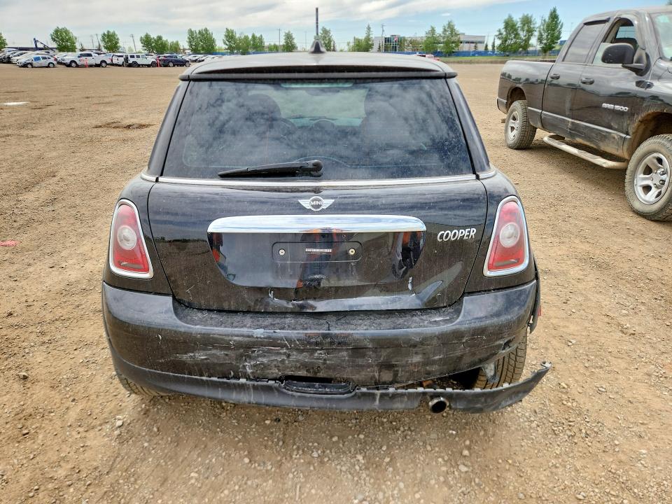 Продажа на аукционе авто 2010 Mini Cooper, vin: WMWMF3C51ATU78014, номер лота: 55271206